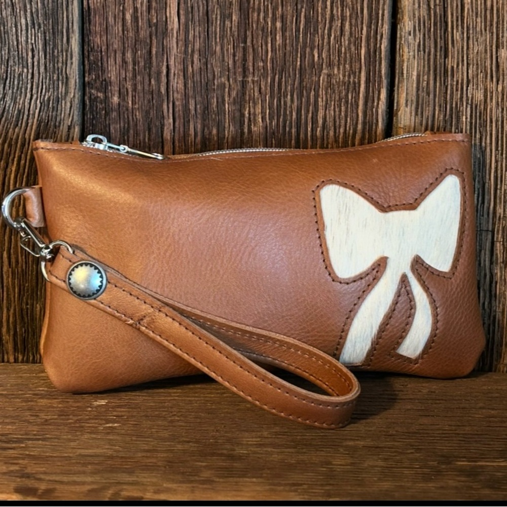 Brown Wristlet with Bow Accent